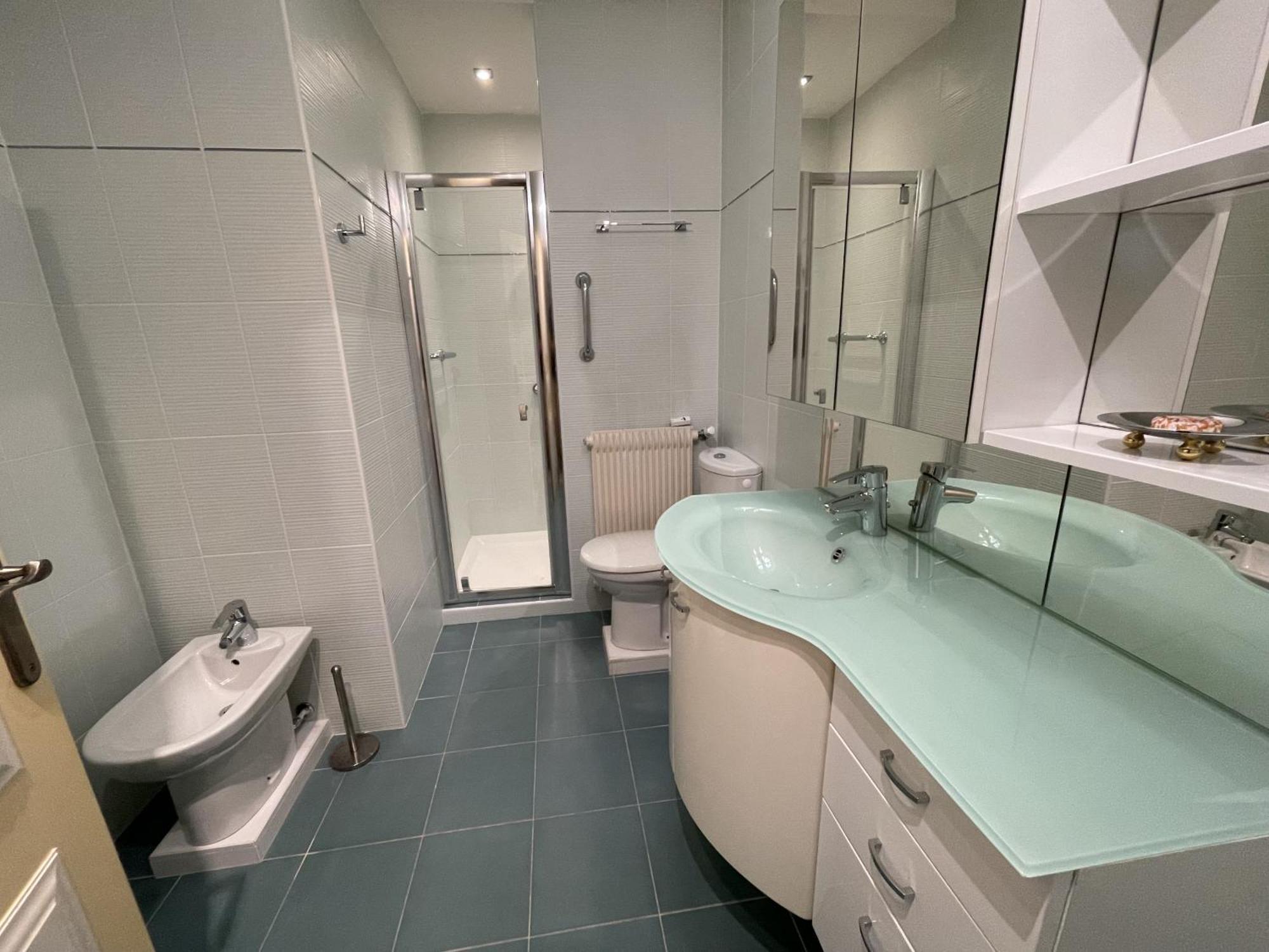 Vaste 4p Bord De Mer, Terrasse, Piscine 263l Dilli Appartement Cannes
